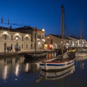 Museo della marineria nell'ora blu - Carlo cattaneo fotografie