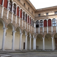 immagine da Palazzo Costabili detto di Ludovico il Moro - Museo Archeologico Nazionale