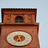 Dettaglio orologio Palazzo Paradiso - Tommaso Trombetta