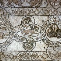 Abbazia di Pomposa. Pavimento a mosaico della chiesa. photo by sconosciuto