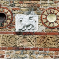Pomposa, abbazia, atrio di mazulo del 1000-1050 ca., decori in cotto e in marmo 15 - Sailko