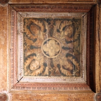 Casa romei, studiolo, soffitto con casettoni lignei decorati da xilografie su carta incollate, attr. a francesco del cossa 02 - Sailko
