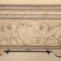 Frontale di camino con stemma abraso, ferrara, 1480-1510 ca - Sailko