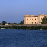 Castello Estense visto dal fiume - samaritani