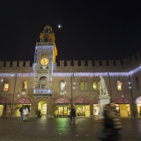 Palazzo del Governatore in piazza Guercino by night - Antonella Balboni