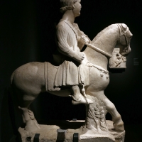 Maestro dei mesi, cavaliere (maggio), 1225-30 ca. (ferrara, museo della cattedrale) 01 - Sailko - Ferrara (FE)