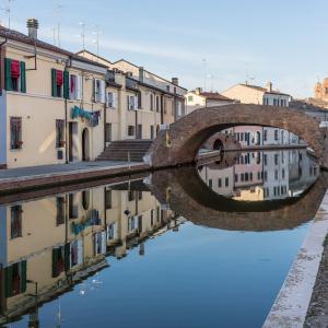 Comacchio -- Ponte San Pietro - Vanni Lazzari