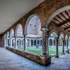 Chiostro di San Romano - Museo della Cattedrale - Ferrara - Vanni Lazzari