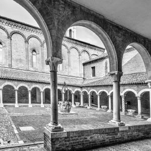 Chiostro di San Romano - Ferrara - - Vanni Lazzari