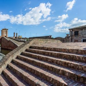 PpIEDE Centro storico di Comacchio, Ponte e Trepponti - Vanni Lazzari