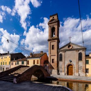 KhEEZF Ponte e Chiesa del Carmine - Comacchio - Vanni Lazzari