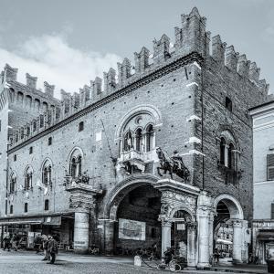 PjZAYB Ferrara - Palazzo Municipale - Vanni Lazzari
