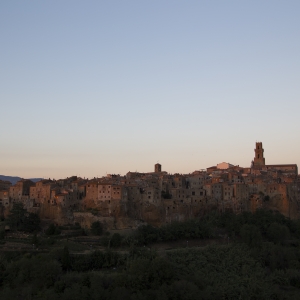 Borgo di Pitigliano al tramonto - Simone Antonazzo / ENIT SpA