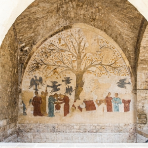 Albero della fecondità, affresco sotto un'arcata della Fonte pubblica a Massa Marittima - ENIT SpA