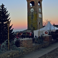 Castelvetro Torre dell'Orologio al tramonto - Caba2011