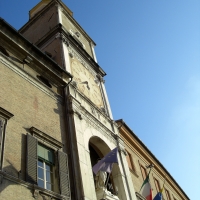 Palazzo Comunale di Modena dal basso - Matteolel - Modena (MO)