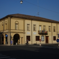 Palazzo comunale - vista dalla piazza - Saxi82 - Novi di Modena (MO)