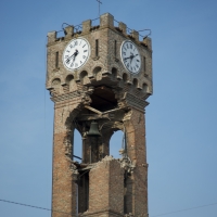 Torre civica dopo il 29maggio - B.elena - Novi di Modena (MO)