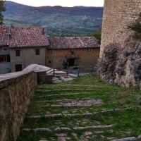 La scalinata del Castello di Montecuccolo - Giorgia Violini