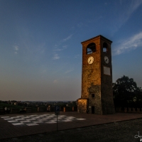 La Torre dell'Orologionel borgo