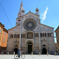 Duomo di Modena 19 by Mongolo1984