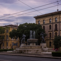 Fontana dei Due Fiumi, crepuscolo - Acnaibinidrat - Modena (MO)