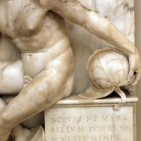 Antonio lombardo, marte a riposo, 1510-15 ca. 03 elmo - Sailko - Modena (MO)