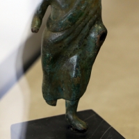 Manifattura chiusina, offerente, IV secolo ac - Sailko - Modena (MO) 
