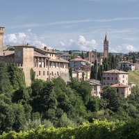 La bellezza del Castello di Levizzano Rangone - Quart1984 - Castelvetro di Modena (MO)