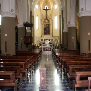 Chiesa dei Santi Senesio e Teopompo (Castelvetro di Modena), interno 01 - Mongolo1984