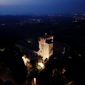 Castello di Guigli con panorama - Mauroriccio