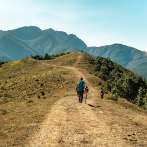 Pellegrini sulla Via Francigena percorrono la tappa Passo della Cisa-Pontremoli - ENIT SpA