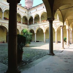 Castello di Rivalta - Courtyard photo credits: |Bertuzzi Simone| - Fondazione Zanardi Landi