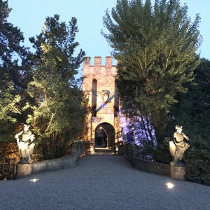 Castello di Gropparello - la facciata con il ponte levatoio - Rita Trecci Gibelli