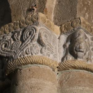 Collegiata di Santa Maria (Castell'Arquato), capitello, inizi sec. xii 06 - Mongolo1984