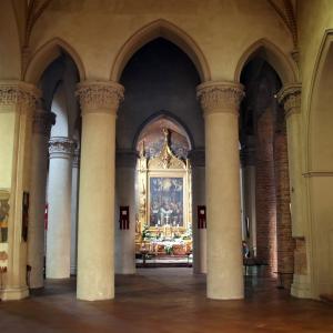 Basilica di Sant'Antonino, interno 02 by Mongolo1984