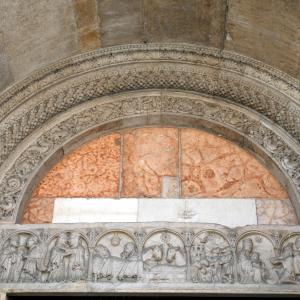 Duomo (Piacenza), portale sinistro, archivolto 01 by |Mongolo1984|