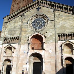 Duomo (Piacenza), facciata 20 - Mongolo1984