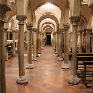 Duomo di Piacenza, cripta 31 - Mongolo1984