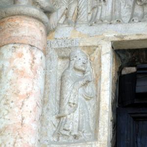 Duomo (Piacenza), portale sinistro, Pazienza 01 - Mongolo1984