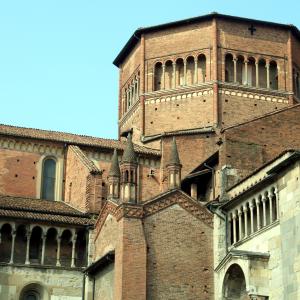 Duomo di Piacenza, tiburio 01 by Mongolo1984