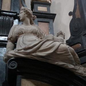 Monumento a Margherita d'Austria, moglie di Ottavio Farnse, iniziato su disegno di Simone Moschino (1593) 06 - Mongolo1984