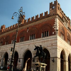 Palazzo Comunale (Piacenza) 08 - Mongolo1984