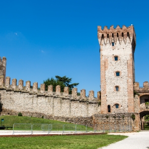 Castello carrarese di Este, veduta del mastio - Simone Antonazzo / ENIT SpA