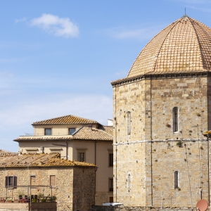 View of Volterra with a glimpse of the Duomo - Simone Antonazzo / ENIT SpA