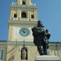 Palazzo del Governatore di Parma con Garibaldi - Marcogiulio - Parma (PR)