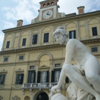 Palazzo Ducale di Parma con Statua - Marcogiulio