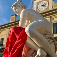 Statua di fronte al Palazzo ducale - Lataty74 - Parma (PR)