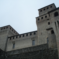 Castello di Torrechiara 01 - Postcrosser