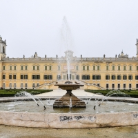Palazzo Ducale di Colorno frontalmente dal giardino - Evidad55
